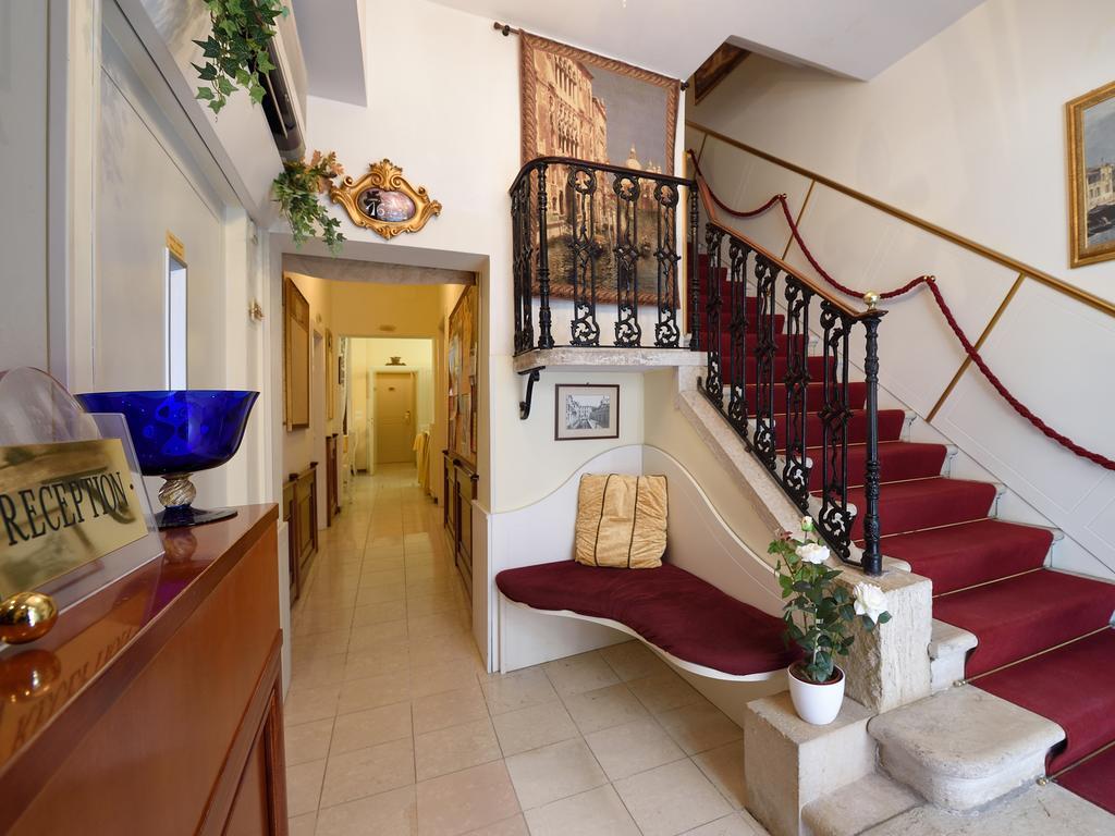 Hotel Corte Dei Greci 3*